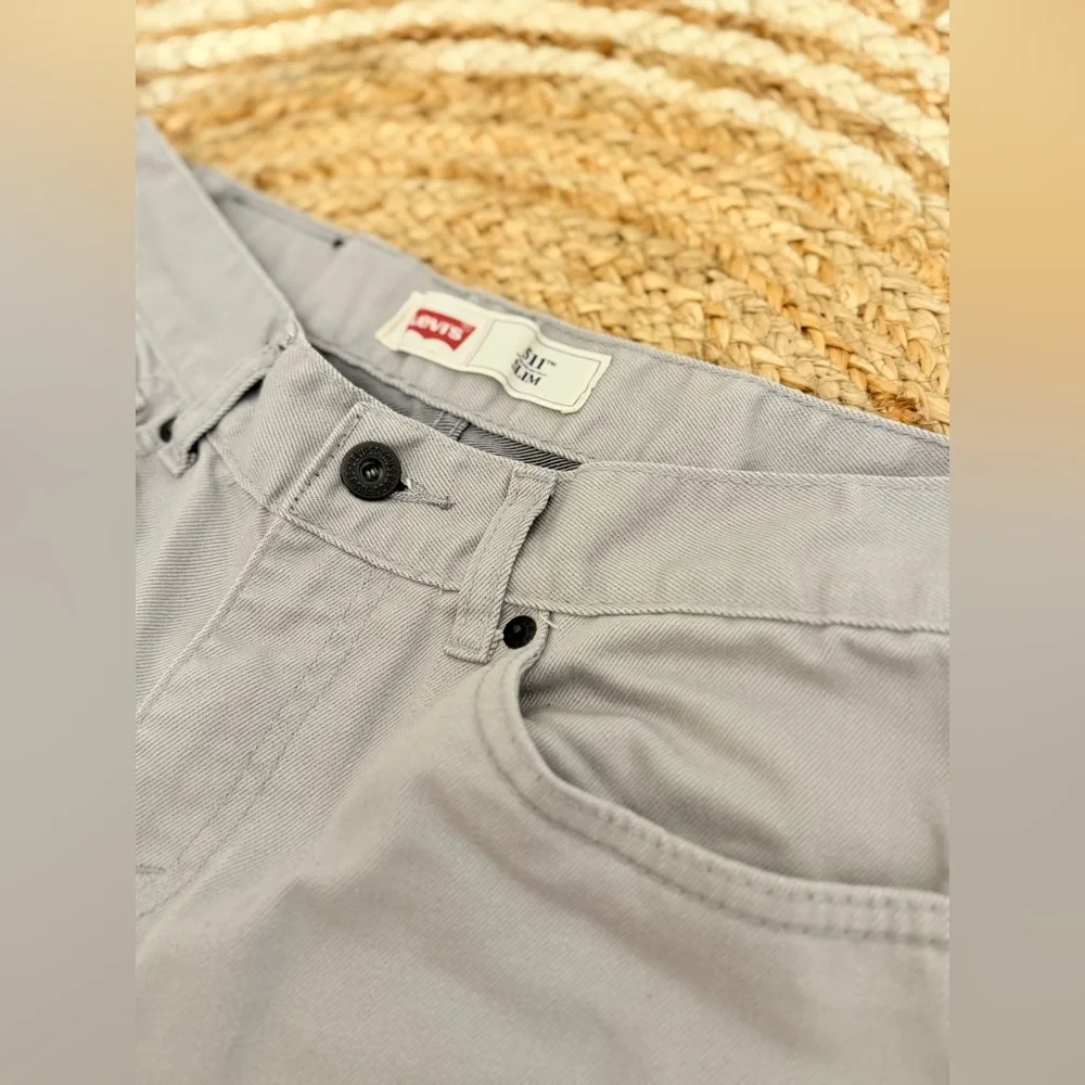 🌾 Levi's 511 Slim Gray Straight Jeans Classic Comfort LIKE NEW‎